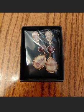 Avon Gold-Tone Drop Earrings with Pink Marble and Deep Rose Accents